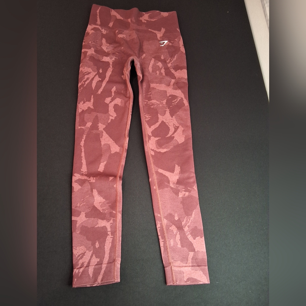Gymshark Camo Leggings - Maroon